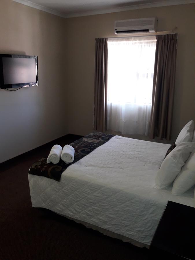Airport Hotel Kimberley Exterior foto